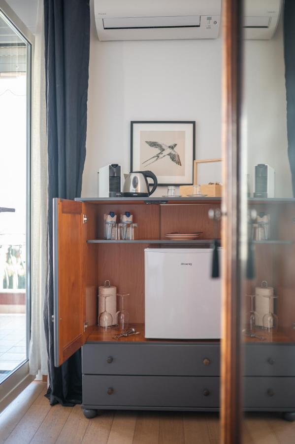 La Fabrique A Poupees - Chambres Et Appartements De Charme Au Coeur De مينتون المظهر الخارجي الصورة